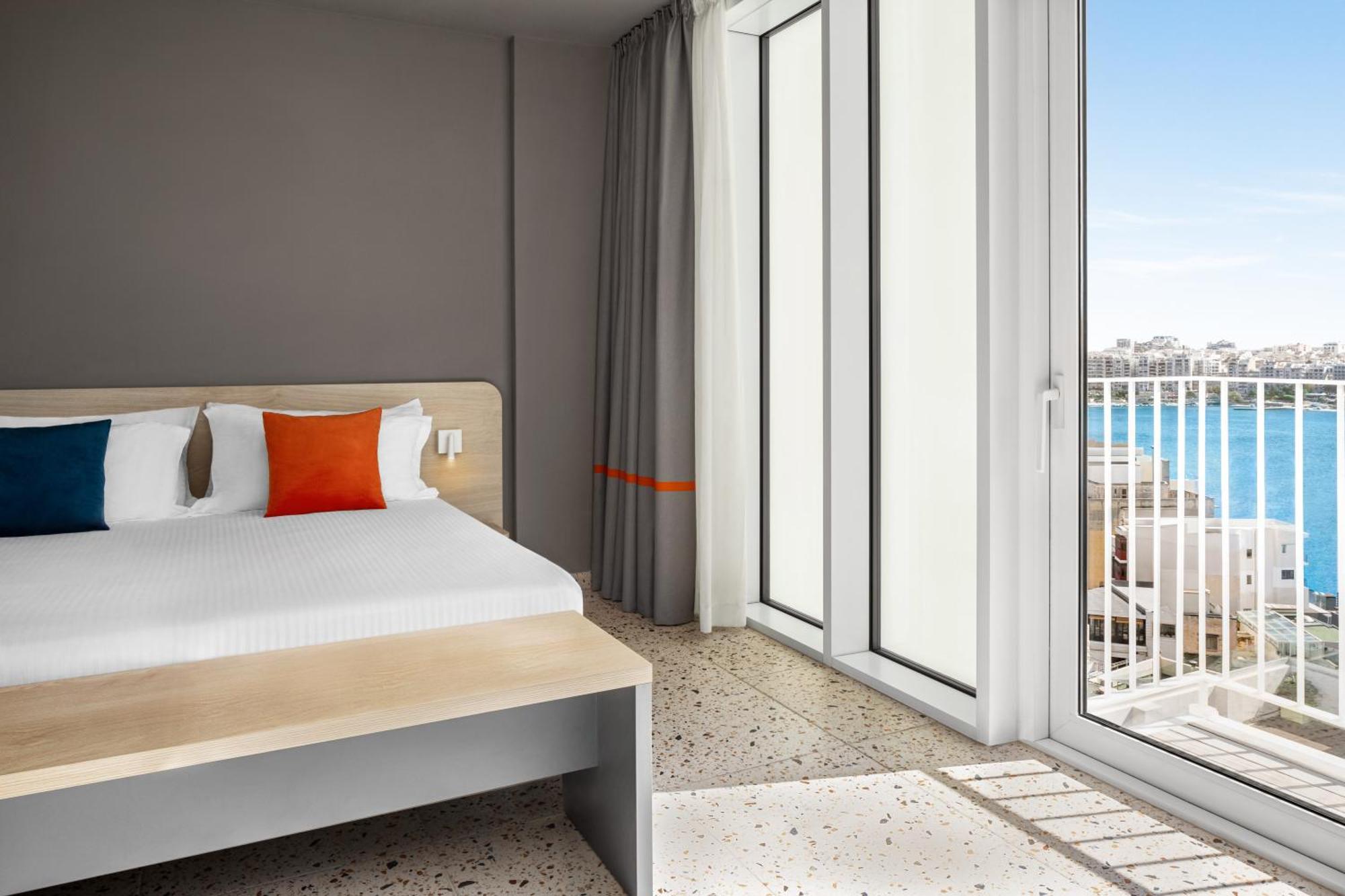 Quadro Hotel, Trademark Collection By Wyndham Saint Julian's Ngoại thất bức ảnh