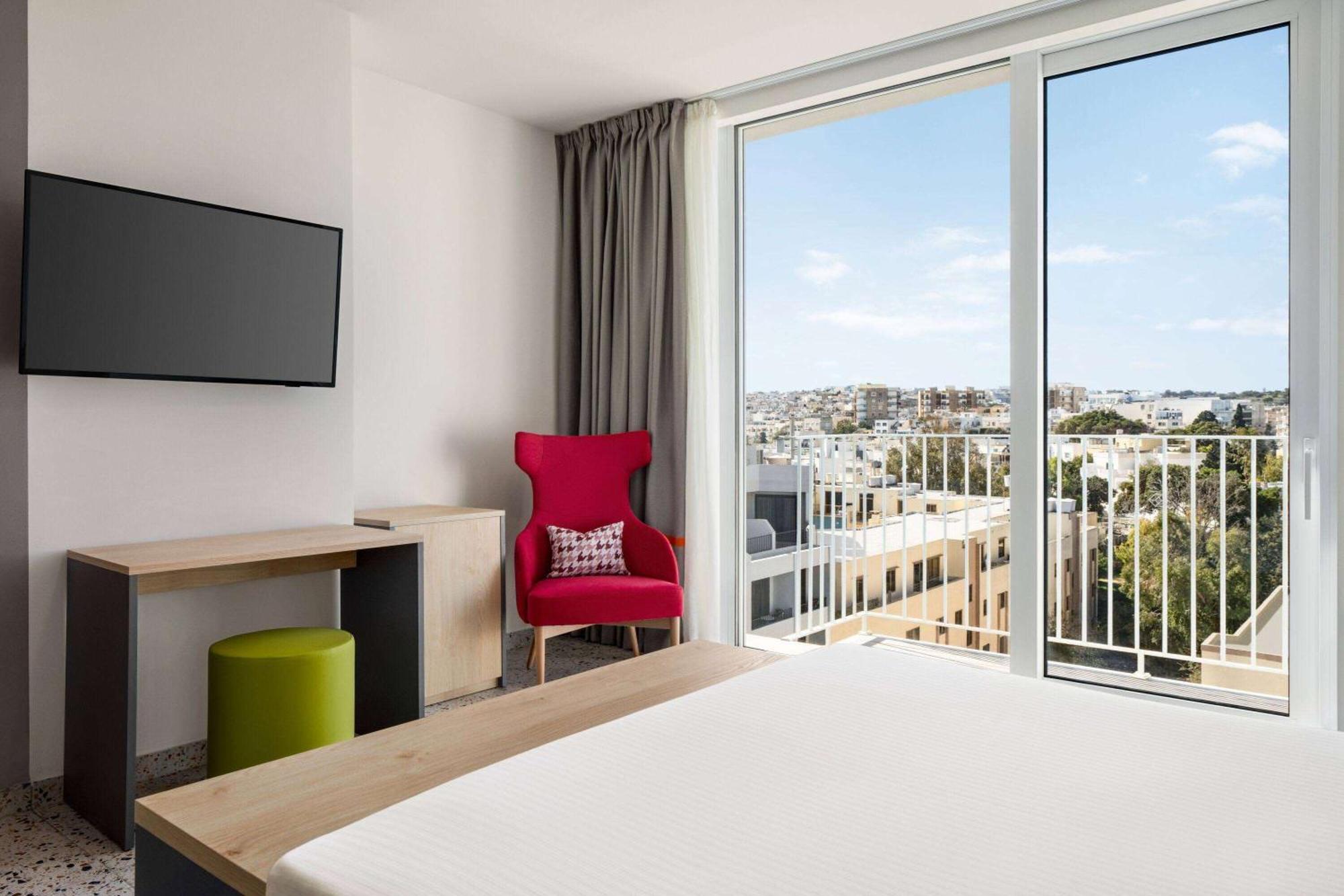 Quadro Hotel, Trademark Collection By Wyndham Saint Julian's Ngoại thất bức ảnh