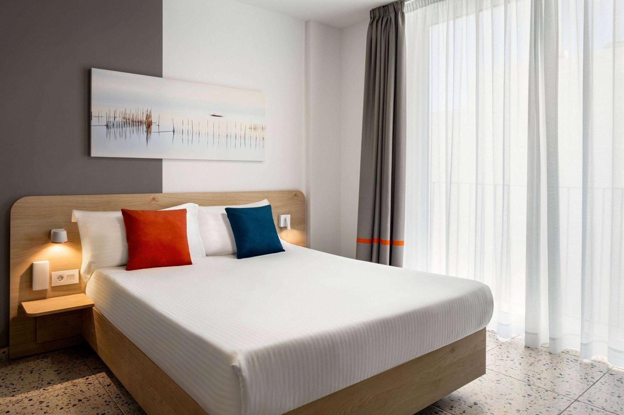Quadro Hotel, Trademark Collection By Wyndham Saint Julian's Ngoại thất bức ảnh