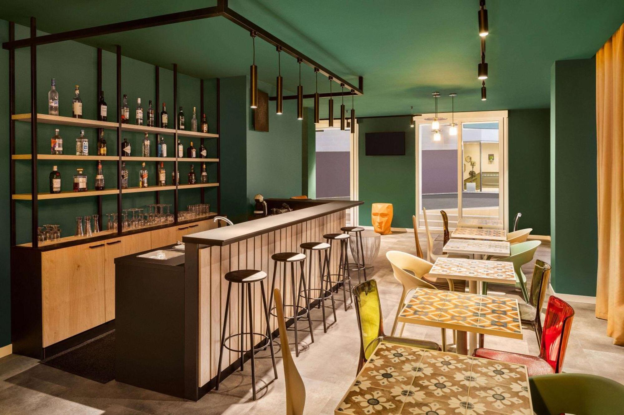 Quadro Hotel, Trademark Collection By Wyndham Saint Julian's Ngoại thất bức ảnh