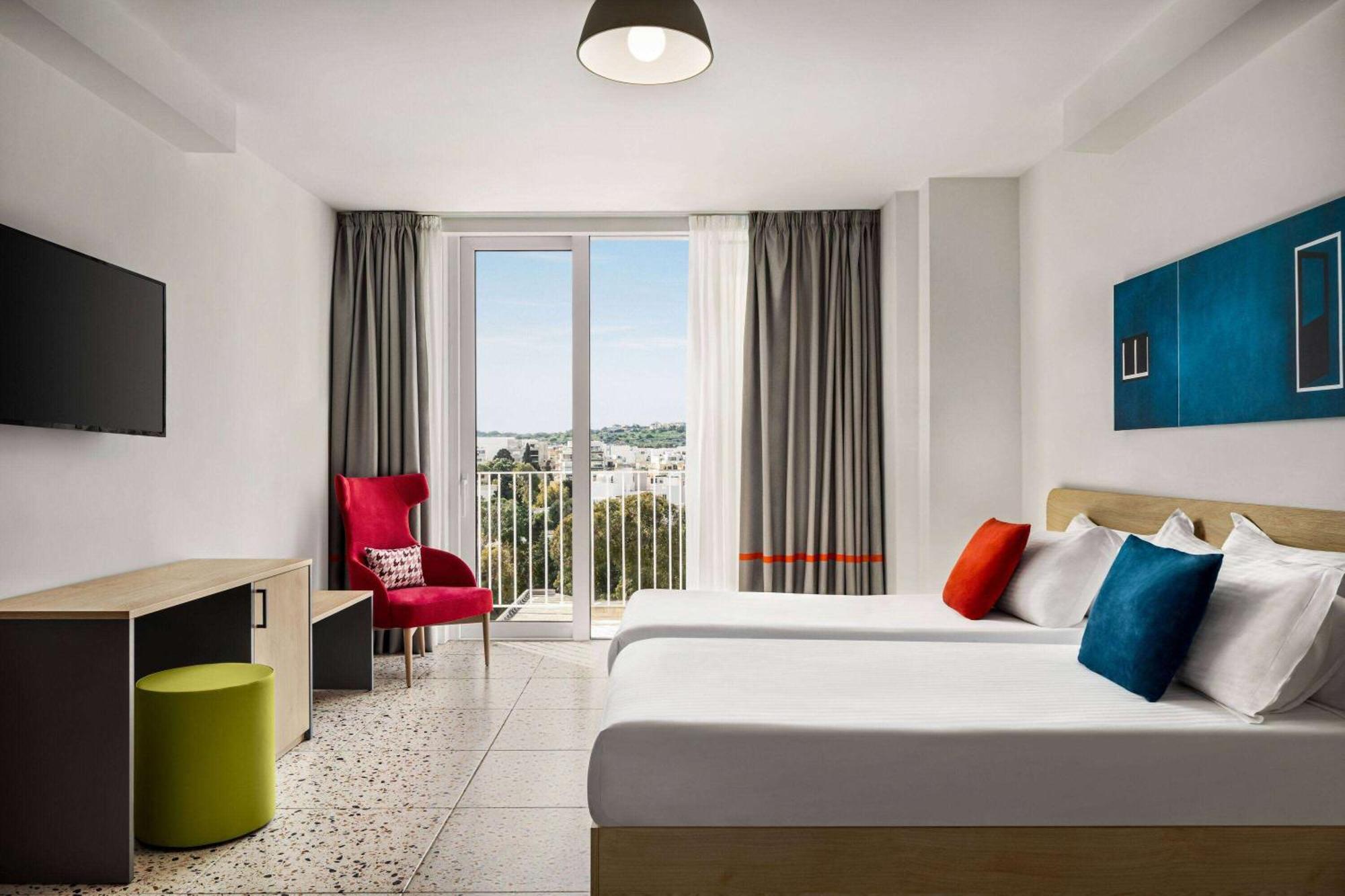 Quadro Hotel, Trademark Collection By Wyndham Saint Julian's Ngoại thất bức ảnh